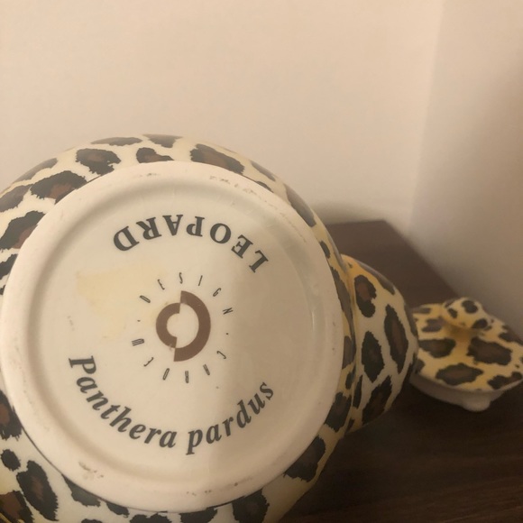 Vintage Kitchen Paul Cardew Vintage Panthera Pardus Leopard Print
